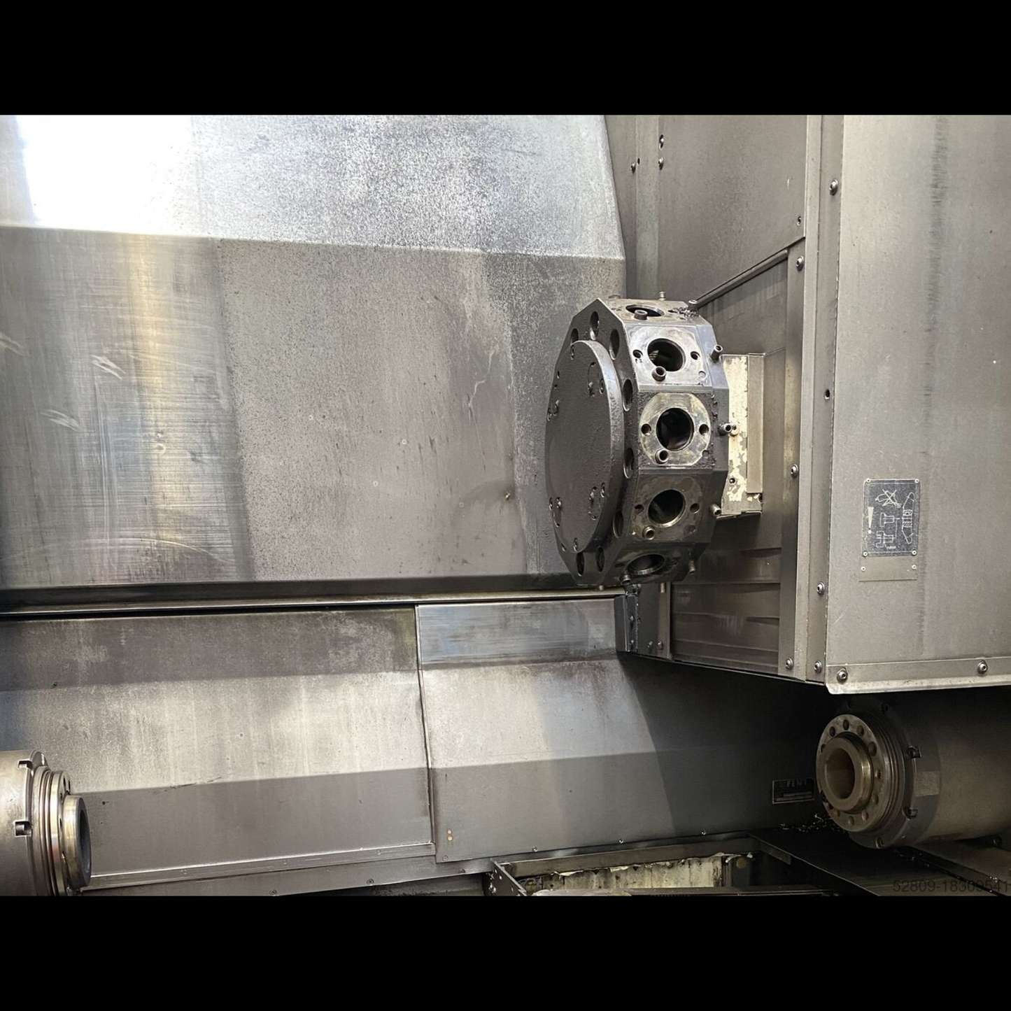 Univerzális CNC eszterga BOEHRINGER NG200